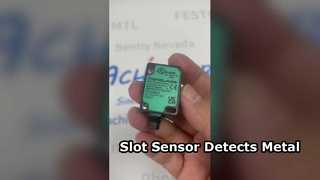 Sensor ultrasónico de detección directa Pepperl+Fuchs UB100-F77-E2-V31