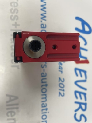 Sensor óptico de distancia Leuze ODSL 96B M/C66-S12