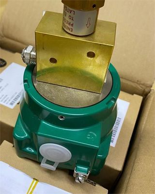 NF8327B231 Emerson ASCO Numatics Válvula de solenoide de operación directa 3/2 Un-1/4" Dn8
