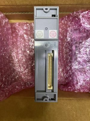 Módulo de entrada/salida analógico Yokogawa AAI835-S00 sin protección contra explosiones