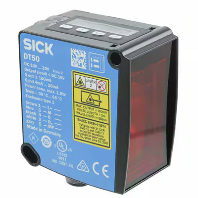 SICK DT50-P1113 Sensores de distancia láser Dx50 Display LC, 2 X LED