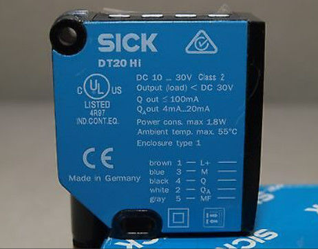 SICK Sensores de distancia láser DT20 Hi DT20-P244B 24,3 mm x 72,4 mm x 54,1 mm