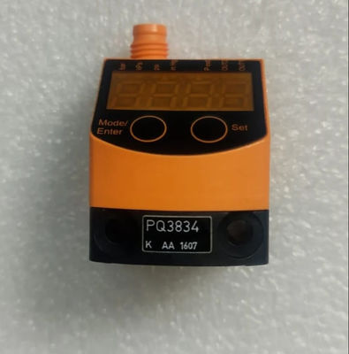 IFM PQ3834 Sensor de presión para neumáticos con salidas de clase II de protección III