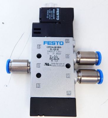 Válvula magnética Festo CPE14-M1BH-5L-QS-8 No utilizada/OVP con accionamiento eléctrico