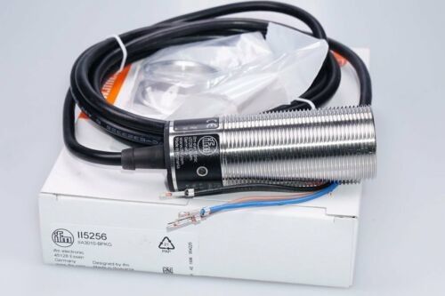 Sensor inductivo IFM II5256 IIA3010-BPKG para el posicionamiento preciso de la máquina en el equipo