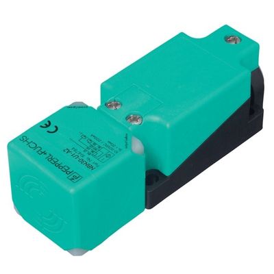 Sensor inductivo Pepperl Fuchs NBN30-U4-A2 con cara de detección de PA duradera
