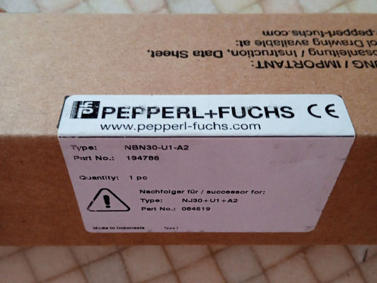 Sensor inductivo Pepperl Fuchs NBN30-U4-A2 con cara de detección de PA duradera