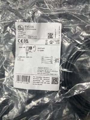 Conjunto de cordones femenino IFM EVC005 ADOAH040MSS0005H04 Resistente a aceites y refrigerantes