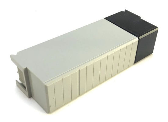 ALLEN BRADLEY 1756-N2 Módulo de relleno de ranura de 2 piezas con codificación de voltaje de entrada de 768-32V y rango de frecuencia de entrada de 47-63 Hz