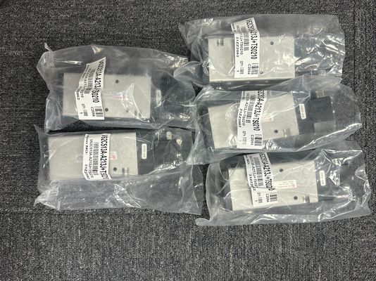 Norgren V60... V63 Serie V62C513A-A218J Válvula de solenoide piloto con 10-30 VDC de tensión de funcionamiento y 8 entradas digitales