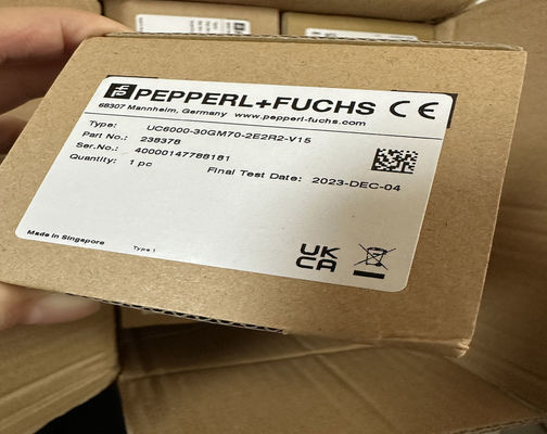 P&F UC6000-30GM70-2E2R2-V15 Sensor ultrasónico
