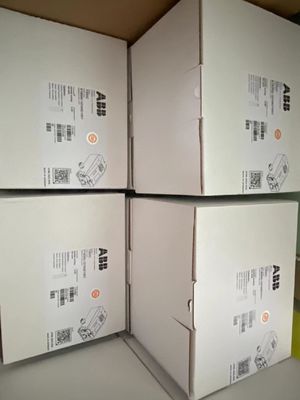 ABB V18345-1010421001 TZIDC Posicionador electropneumático con señal de entrada de 4 a 20 mA a una temperatura ambiente de 0 a 60 °C