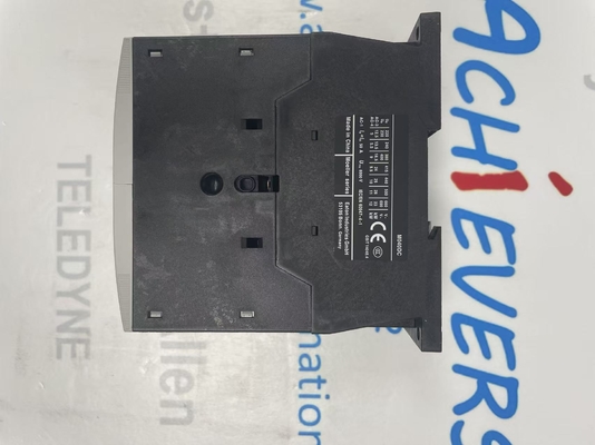 Contactor IEC de Eaton DIL M40C XT