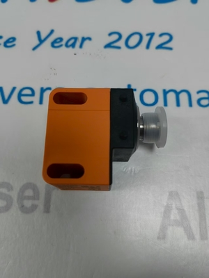 IFM IN5327 Sensor inductivo doble para actuadores de válvulas