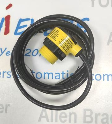 Sensor Fotoeléctrico U-GAGE T30 de BANNER Engineering