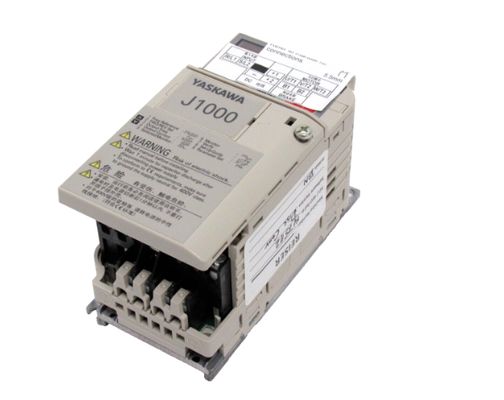 El convertidor de frecuencia Yaskawa VFD CIMR-JB4A0007BBA
