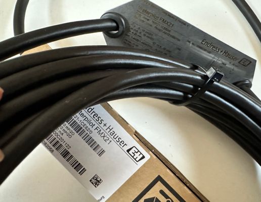 Endress Hauser FMX21-1CE62/1 Transmisor de nivel hidrostático Waterpilot con célula de medición cerámica