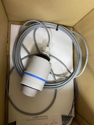Endress Hauser FMR20-10H0/0 Medidor de nivel del radar del micropiloto