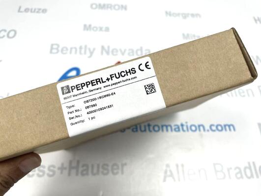 Sensor fotoeléctrico difuso Pepperl+Fuchs OBT200-18GM-E4