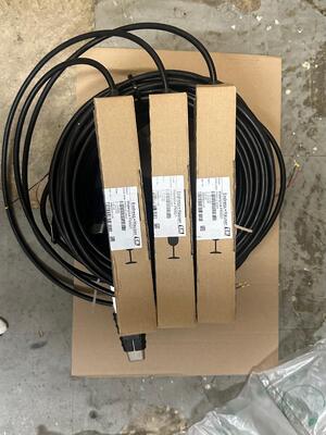 Endress Hauser MX21-21JM0/0 Interruptor de nivel capacitivo de alta precisión para el control de procesos industriales