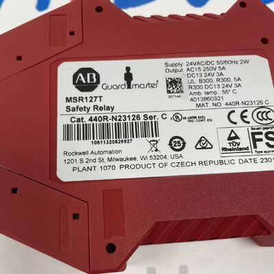 Relay de seguridad de alto rendimiento Allen-Bradley MSR127T