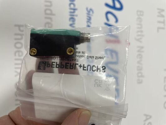 Sensor fotoeléctrico de alto rendimiento de  ML100-8-H-350-RT/95/102