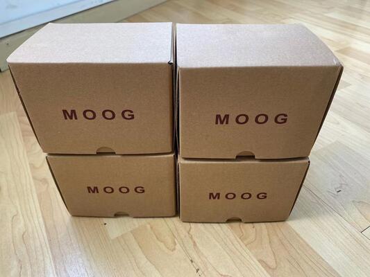 Válvula servo electrohidráulica MOOG J761-003