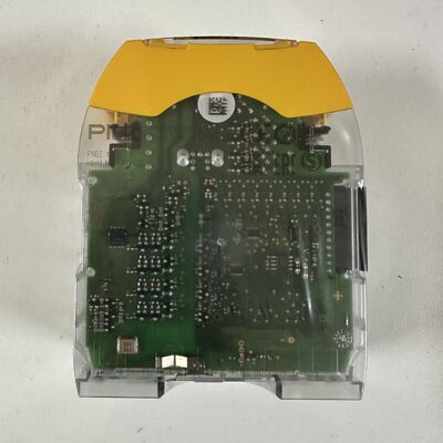 PILZ 772100 PNOZ m B0 Controlador de seguridad