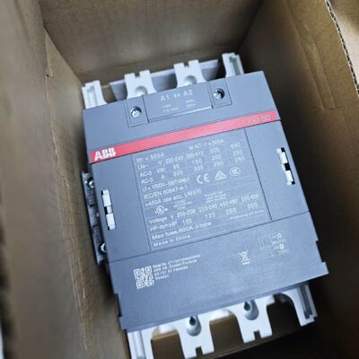 Contactor industrial serie ABB 1SFL587074R841 AF