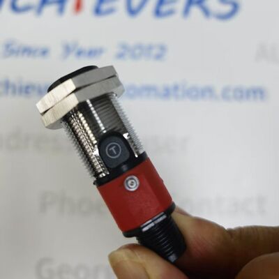 Sensor fotoeléctrico difuso energético Leuze FT328.34P-M12