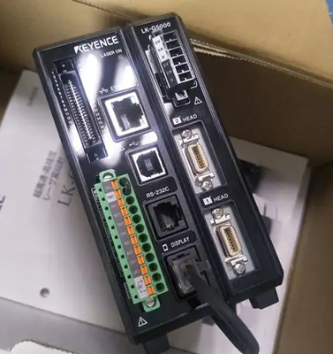 Control de sensor de desplazamiento láser CMOS de alta precisión y ultra-alta velocidad
