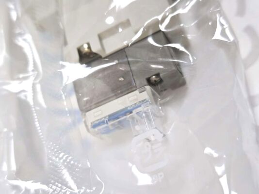 Válvula solenoide neumática SMC SY7420-5LZ-02-Q de 5 puertos