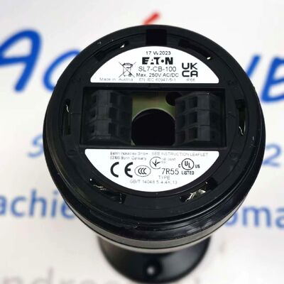 EATON SL7-CB-100 Ensamblaje de base de luz de pila