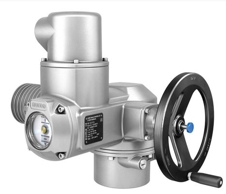 AUMA SQ 10.2-F10 Actuador de giro de piezas con controles de actuadores máticos AM 01.1