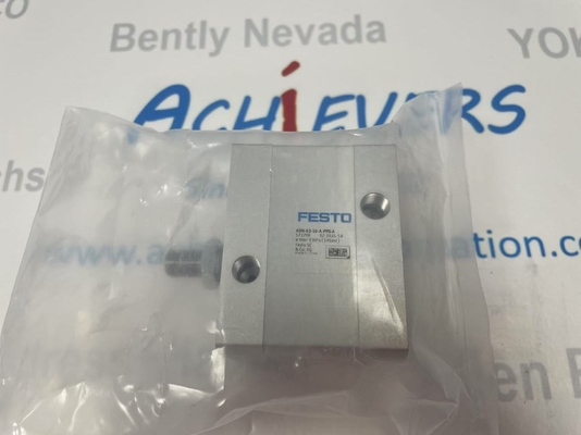 Cable de conexión de Festo NEBS-L1G4-K-2.5-LE4 con portaetiquetas