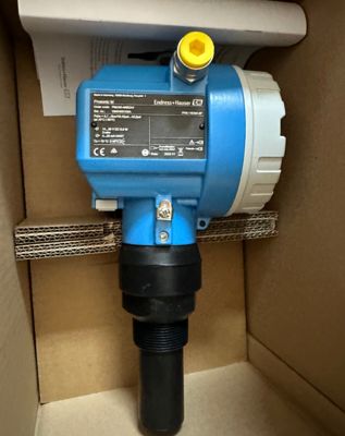 Endress Hauser FMU40-ANB2A4 Transmisor de nivel ultrasónico prosónico para industria