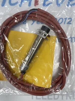 Sensor de proximidad inductivo de Turck Ni8-M18-AP6XS120