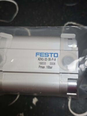 Cilindro neumático compacto FESTO ADVU-32-30-P-A, 10 bar