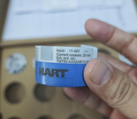 Transmisor de temperatura E+H TMT82-1020321 Instrumento de proceso industrial