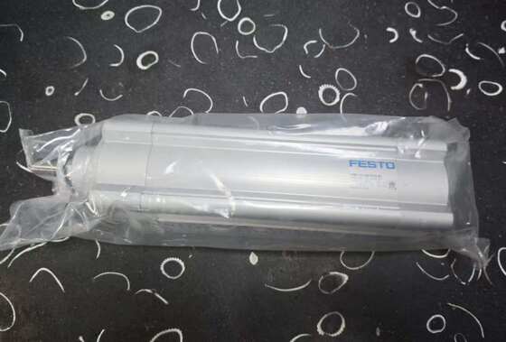 Cilindro neumático FESTO DSBC-63-160-PPVA-N3